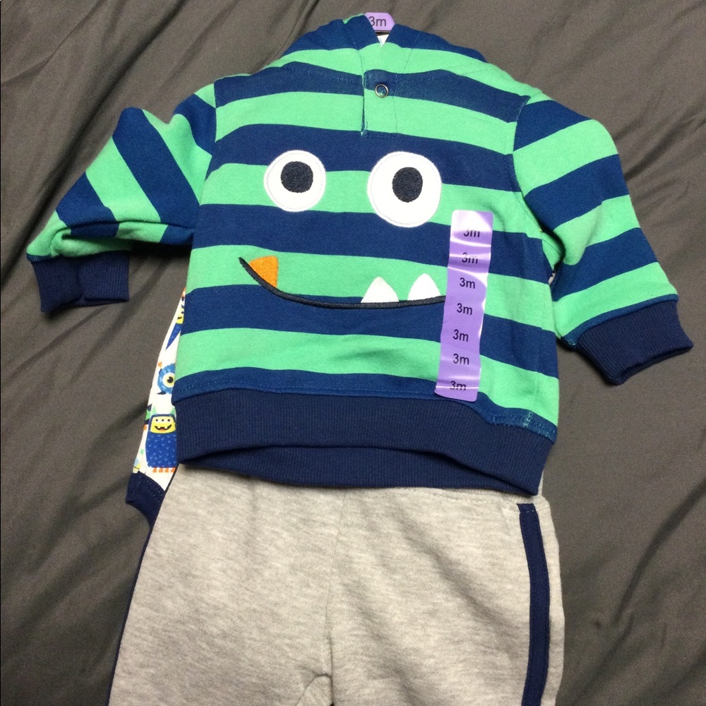 Carters boys playwear